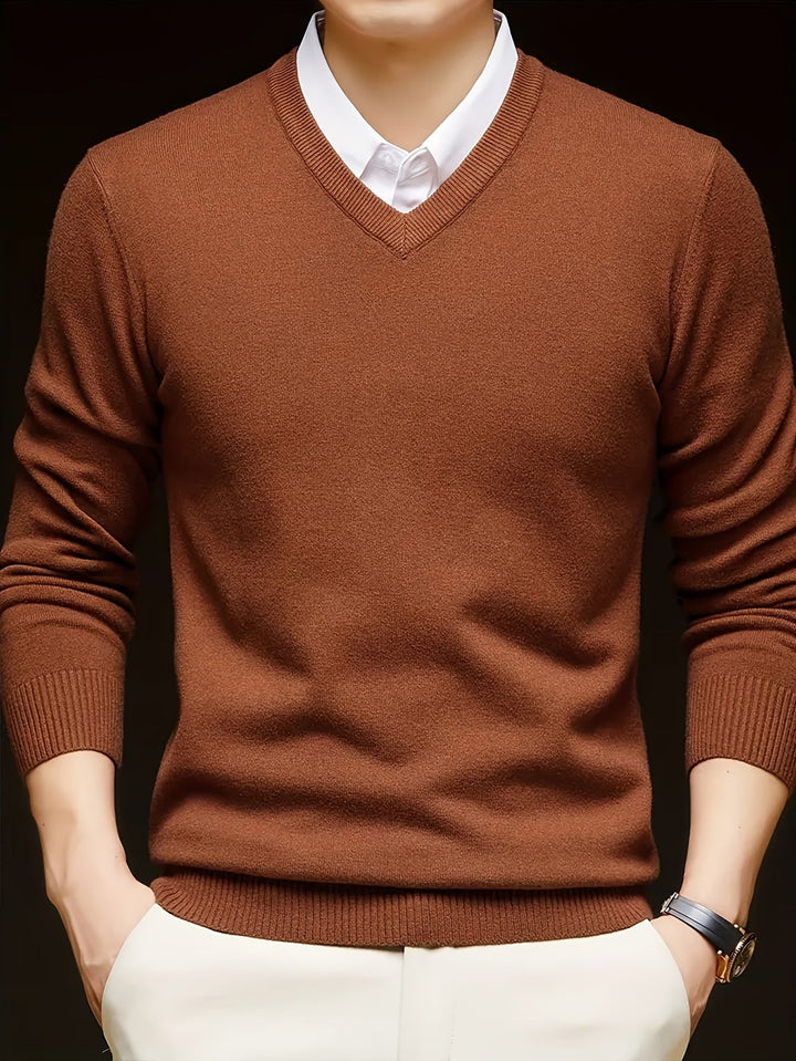 Hugh | Refined V-Neck Sweater