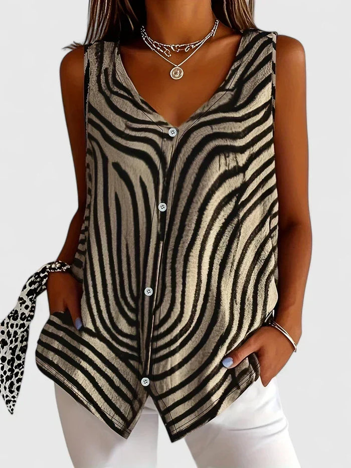 Brenda | Sleeveless Button-Front Blouse