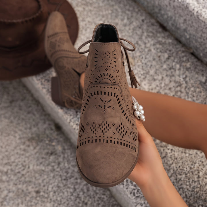 Delia | Cutout Detail Ankle Boots
