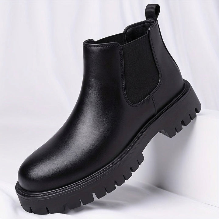 Foster | Rugged-Sole Chelsea Boots
