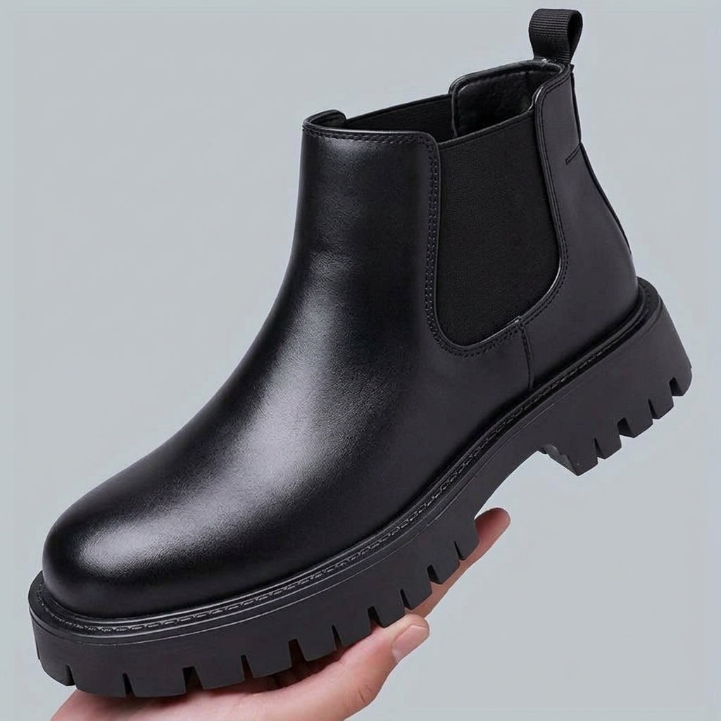 Foster | Rugged-Sole Chelsea Boots