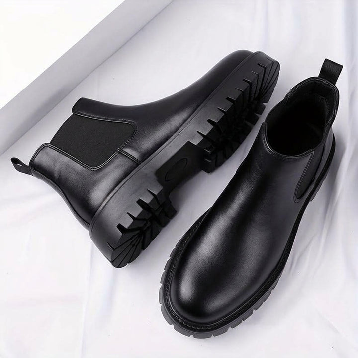 Foster | Rugged-Sole Chelsea Boots