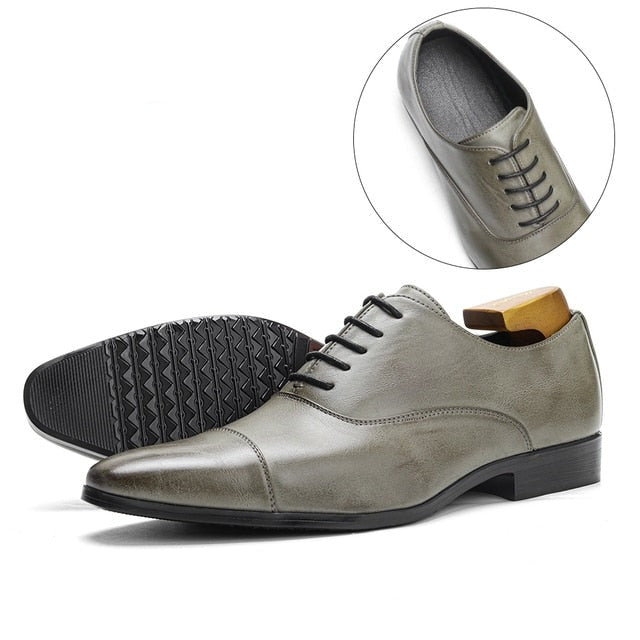 Men's Oxford Mule Shoes with Cap Toe and Lace-Up Detail
