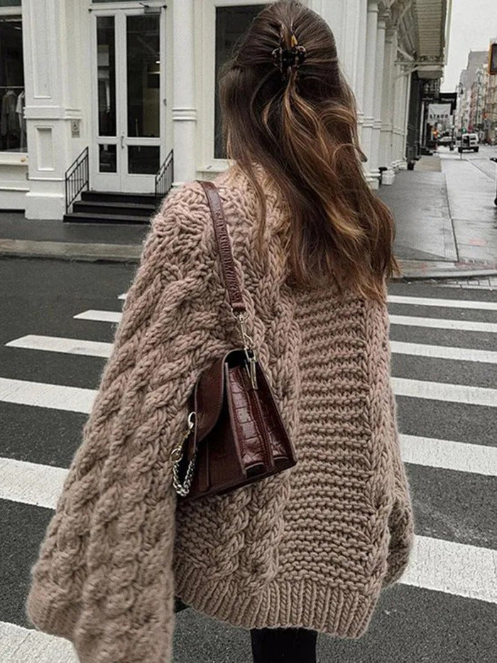 Women's Oversized Cable Knit Sweater with Crew Neck