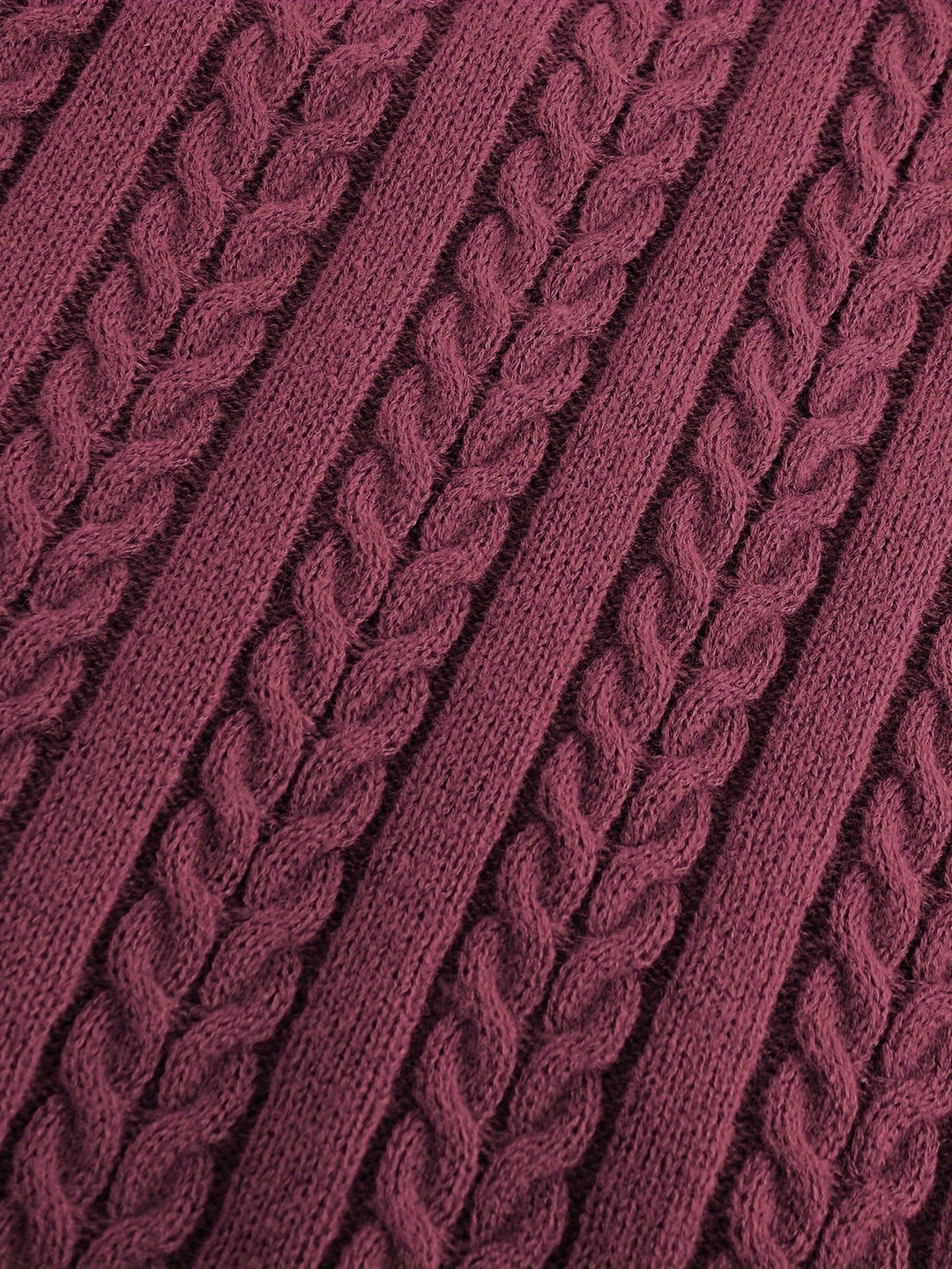 Gideon | Cable-Knit V-Neck Sweater Vest