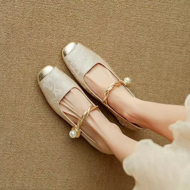 Camille | Vintage Braided Pearl Strap Shoes